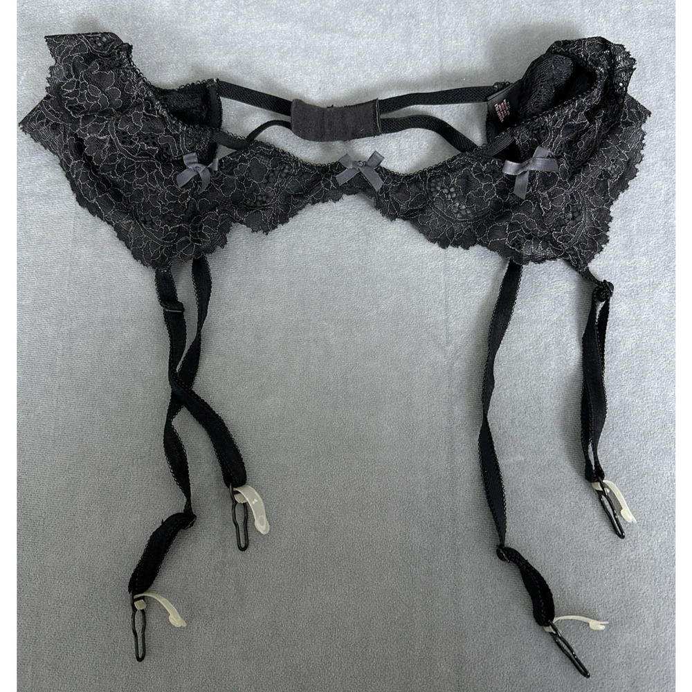 Victoria’s Secret Garter Belt Suspender Belt Black Lace Ruffle Gray Bows M/L